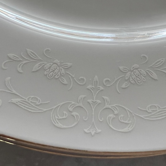 Royal M Sovereign 1886 service for 12 - Picture 3 of 3